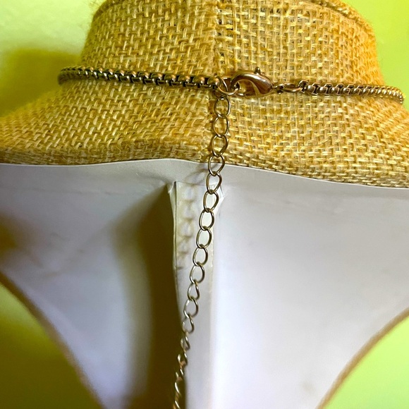 Elegant Silver Purple Stone Pendant Necklace - Picture 8 of 8